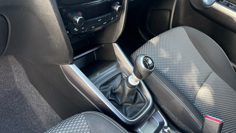 Suzuki Vitara 1.4 Boosterjet SZ-T 5dr Petrol Estate